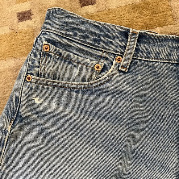 Vintage Levi’s fly button Jean shorts - Picture 8 of 11